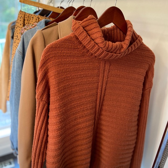 Chunky knit sweater - Picture 1 of 3